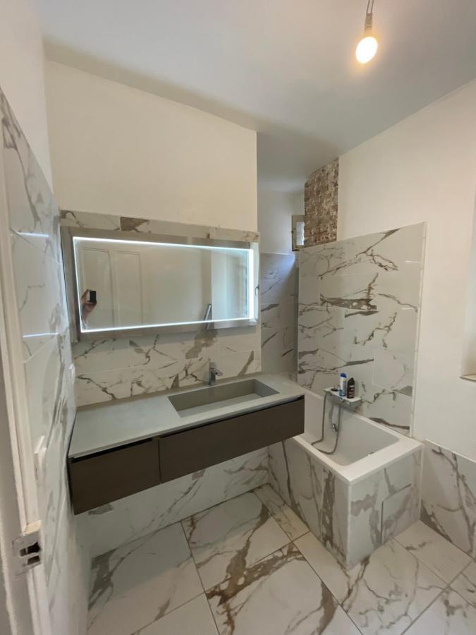 Montmartre Sacre Coeur Apartment Paris Ngoại thất bức ảnh